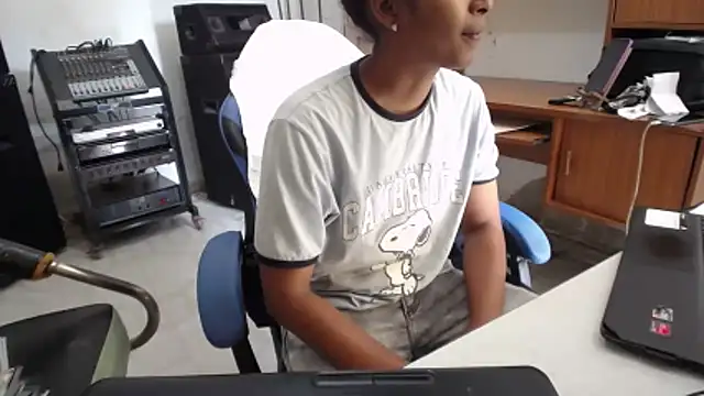 yohatinelly07 online show from 22, 11, 2025