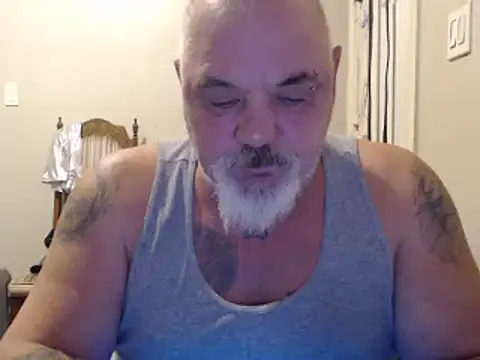 Snapshot of Newfiesausage1972 chatting on 30, 1, 2025 Newfiesausage1972 online show from 30, 1, 2025