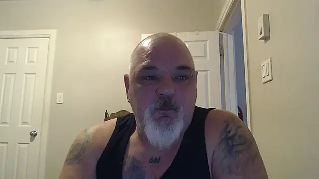 Snapshot of Newfiesausage1972 chatting on 16, 2, 2025 Newfiesausage1972 online show from 16, 2, 2025