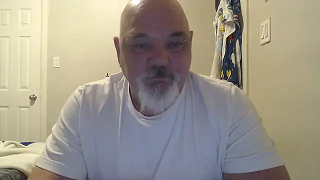 Snapshot of Newfiesausage1972 chatting on 20, 3, 2025 Newfiesausage1972 online show from 20, 3, 2025