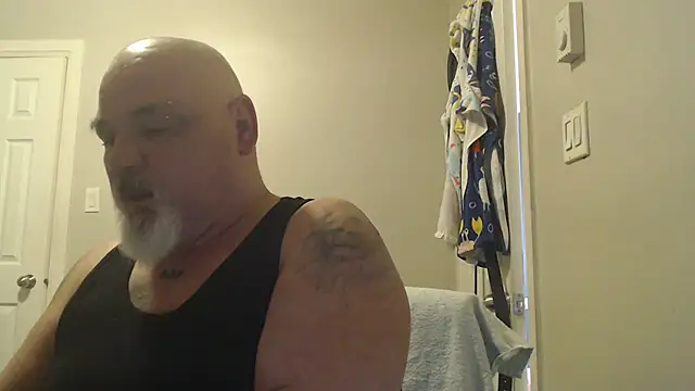 Snapshot of Newfiesausage1972 chatting on 21, 3, 2025 Newfiesausage1972 online show from 21, 3, 2025