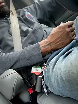 1BeautyN1Beast online show from 15, 10, 2025