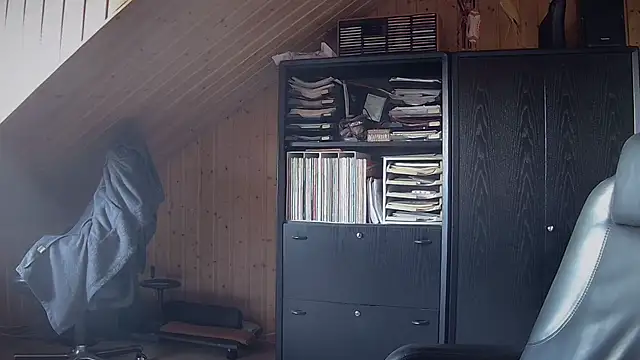 Snapshot of biggandybig chatting on 12, 11, 2025 biggandybig online show from 12, 11, 2025