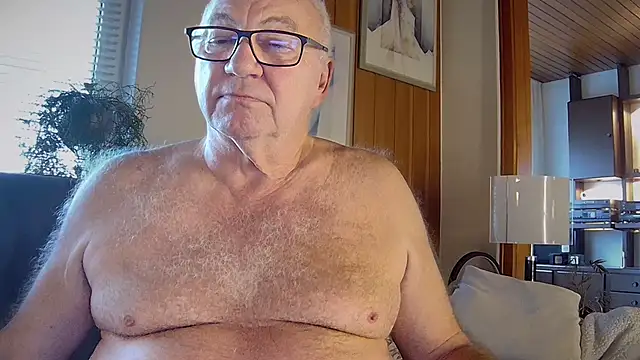 Snapshot of biggandybig chatting on 16, 11, 2025 biggandybig online show from 16, 11, 2025