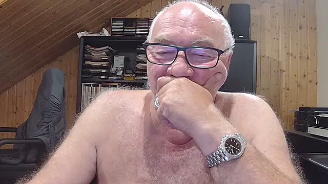 Snapshot of biggandybig chatting on 10, 6, 2026 biggandybig online show from 10, 6, 2026