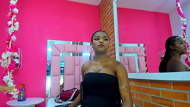 Snapshot of malu_horny_69 chatting on 10, 12, 2024 malu horny 69 online show from 10, 12, 2024