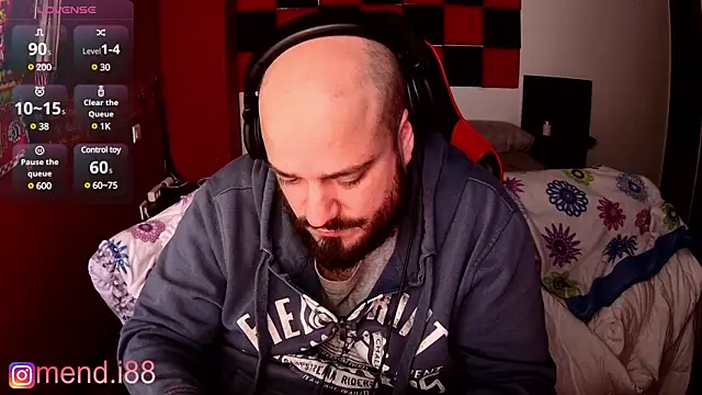 menditeta1 online show from 4, 3, 2025