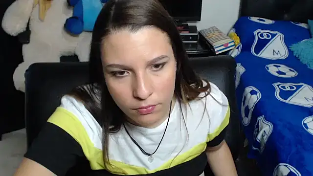 Snapshot of alexia_87 chatting on 19, 1, 2025 alexia 87 online show from 19, 1, 2025