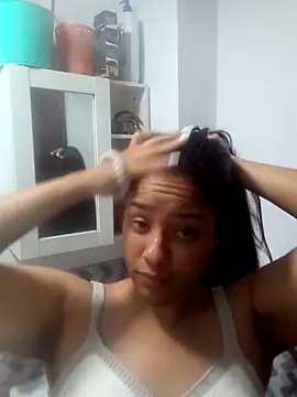 Snapshot of EAAM1 chatting on 17, 10, 2025 EAAM1 online show from 17, 10, 2025