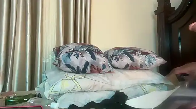 Snapshot of SexyAudreyFuck chatting on 1, 3, 2025 SexyAudreyFuck online show from 1, 3, 2025