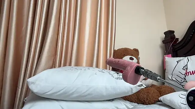 Snapshot of SexyAudreyFuck chatting on 27, 9, 2025 SexyAudreyFuck online show from 27, 9, 2025