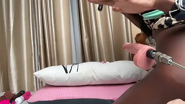 Snapshot of SexyAudreyFuck chatting on 27, 11, 2025 SexyAudreyFuck online show from 27, 11, 2025