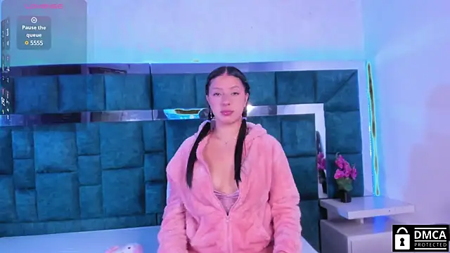 Snapshot of Venus_velez_ chatting on 15, 1, 2025 Venus velez online show from 15, 1, 2025