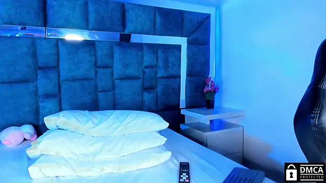 Snapshot of Venus_velez_ chatting on 5, 2, 2025 Venus velez online show from 5, 2, 2025