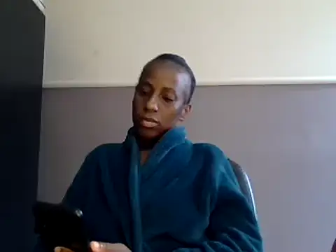Snapshot of AfricanPrincesss2 chatting on 25, 12, 2024 AfricanPrincesss2 online show from 25, 12, 2024