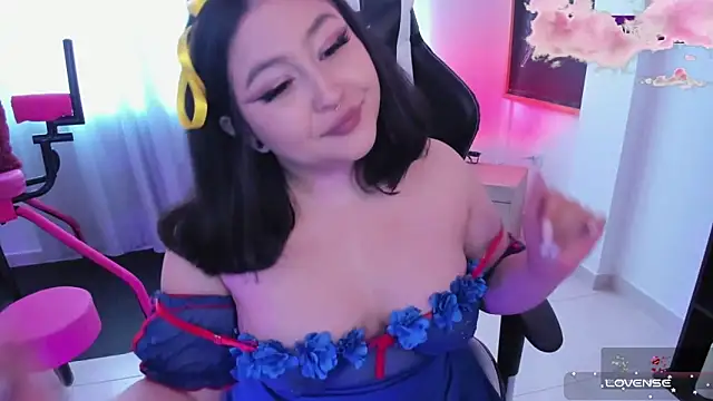 Lena sweetx online show from 30, 12, 2024