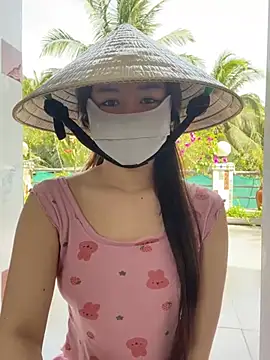 BabyThree  online show from 25, 2, 2025