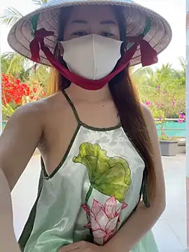 BabyThree  online show from 9, 2, 2026