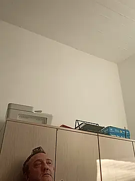 Snapshot of frabsx chatting on 2, 12, 2024 frabsx online show from 2, 12, 2024