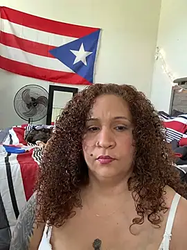Snapshot of ladycreamypr2 chatting on 9, 3, 2026 ladycreamypr2 online show from 9, 3, 2026