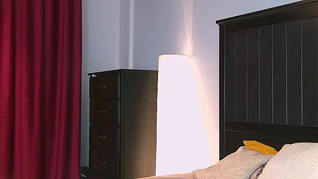 Snapshot of Yanira_Muslim chatting on 19, 9, 2025 Yanira Muslim online show from 19, 9, 2025