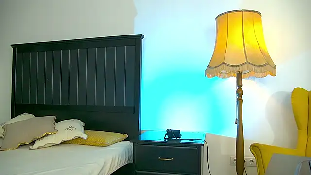 Yanira Muslim online show from 17, 4, 2026