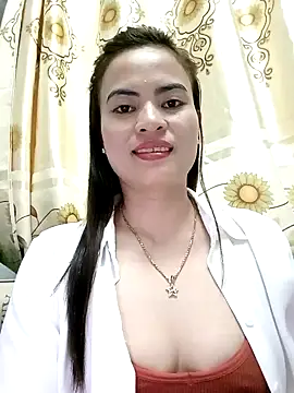 NgocQuyen2K online show from 10, 2, 2025