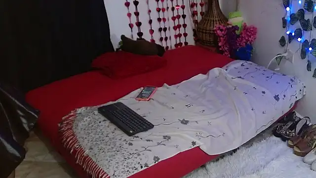 Latin Mature975 online show from 26, 2, 2025