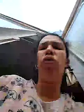 Snapshot of rebekka_simpson chatting on 18, 2, 2025 rebekka simpson online show from 18, 2, 2025