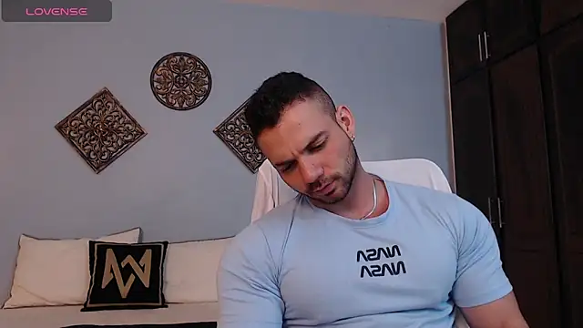 Snapshot of JeremyLowe chatting on 14, 3, 2025 JeremyLowe online show from 14, 3, 2025
