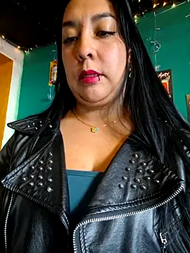 Bella keny online show from 23, 7, 2026