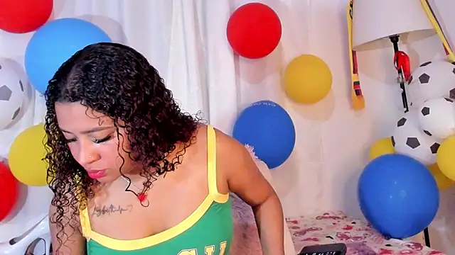Snapshot of JessyZoe chatting on 8, 7, 2026 JessyZoe online show from 8, 7, 2026