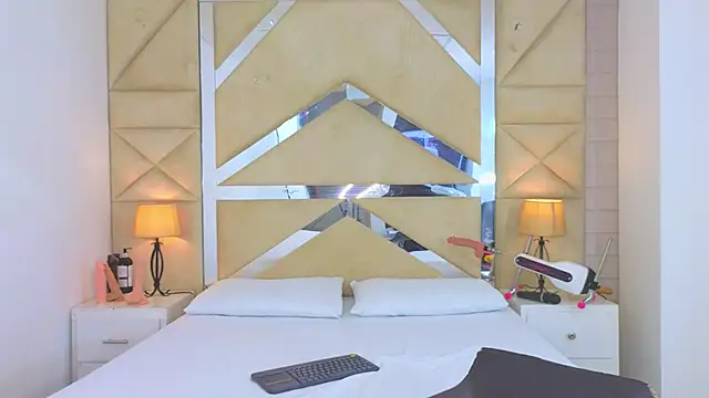 Snapshot of Tiphani_walker_ chatting on 13, 12, 2025 Tiphani walker online show from 13, 12, 2025