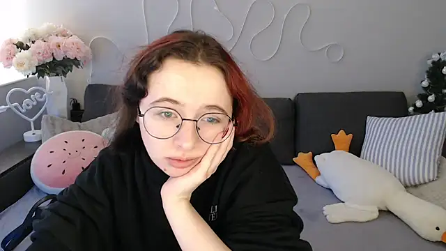 Snapshot of Mini_Diva chatting on 14, 2, 2026 Mini Diva online show from 14, 2, 2026