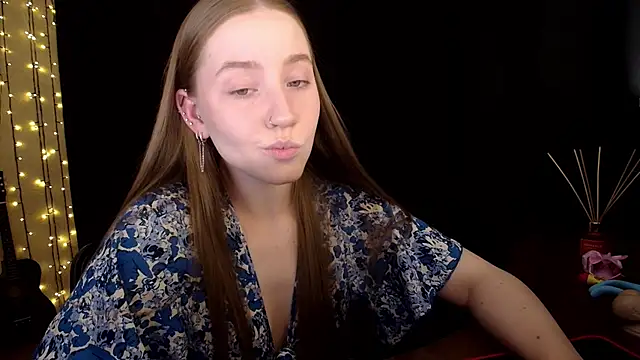 Snapshot of SindiWatsoon chatting on 9, 6, 2026 SindiWatsoon online show from 9, 6, 2026