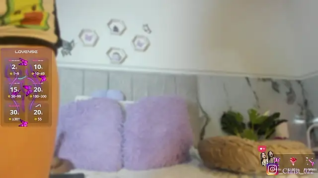 Snapshot of christal_cutee chatting on 9, 2, 2026 christal cutee online show from 9, 2, 2026