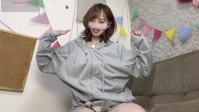 Snapshot of A33-asami chatting on 23, 4, 2026 A33-asami online show from 23, 4, 2026