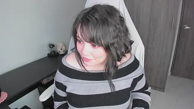 Snapshot of _hikaru_arimura chatting on 29, 10, 2025 hikaru arimura online show from 29, 10, 2025