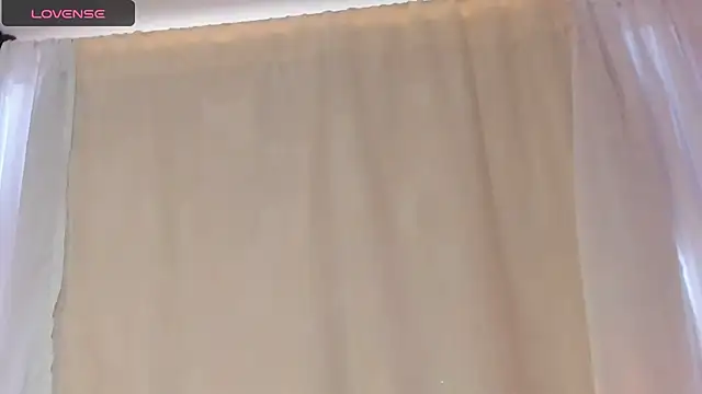 setzuna  online show from 17, 10, 2025