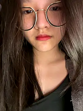 Krixxi22 online show from 10, 10, 2025