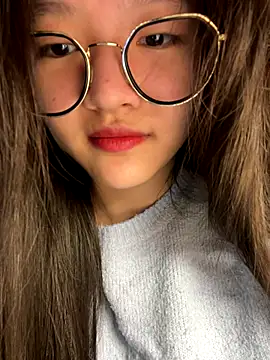 Krixxi22 online show from 28, 11, 2025