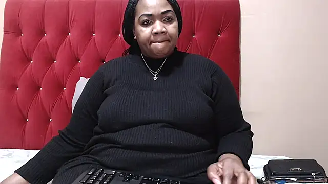 MIGHTYASSS online show from 6, 6, 2026