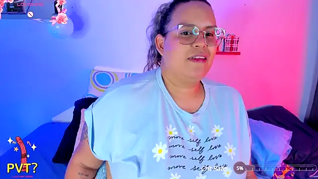 Snapshot of monicabbw_ chatting on 25, 1, 2025 monicabbw online show from 25, 1, 2025