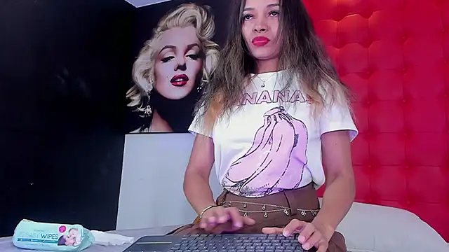 Snapshot of Daliana_Beck chatting on 2, 6, 2026 Daliana Beck online show from 2, 6, 2026