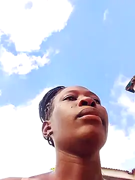 LOVELY-2BERRY online show from 30, 3, 2026