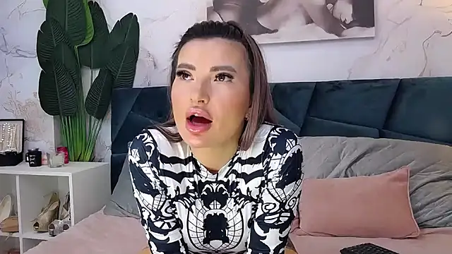 NightshadeIris online show from 30, 12, 2024