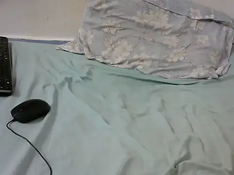 Creamy-Queen online show from 25, 2, 2025