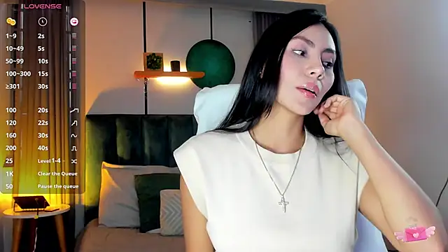 Snapshot of nichole_bree_ chatting on 17, 2, 2025 nichole bree online show from 17, 2, 2025