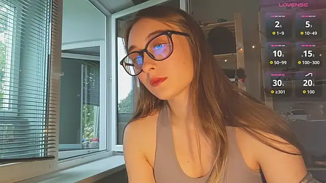 monlight  dana online show from 19, 9, 2025