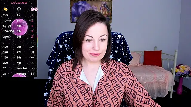 Snapshot of Emily_Midlton chatting on 3, 3, 2025 Emily Midlton online show from 3, 3, 2025